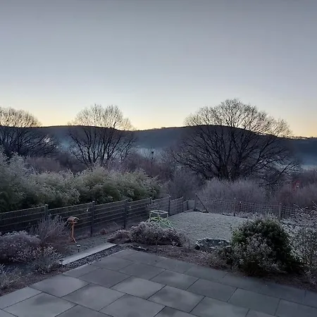 Top Mit Traumhaftem Fernblick In 1a-lage!