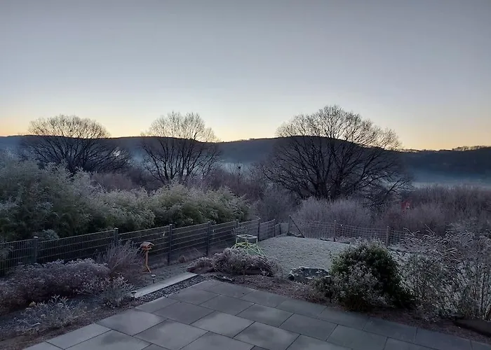 Top Mit Traumhaftem Fernblick In 1a-lage!