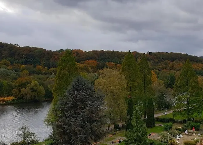 Top Mit Traumhaftem Fernblick In 1a-lage! Apartmán *