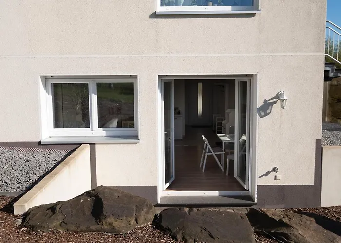 Top Mit Traumhaftem Fernblick In 1a-lage! Apartmán *